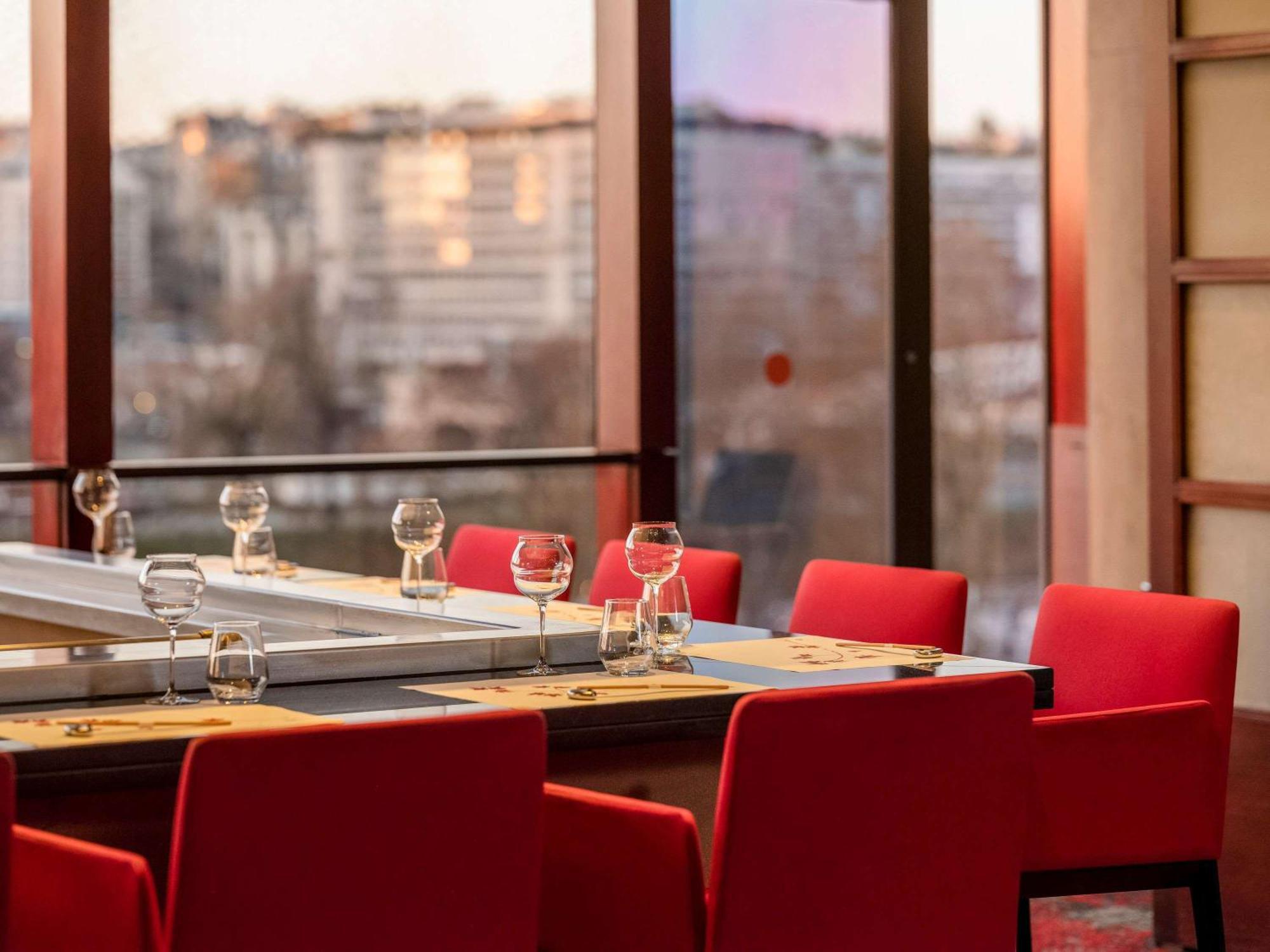 Novotel Paris Centre Tour Eiffel Bagian luar foto